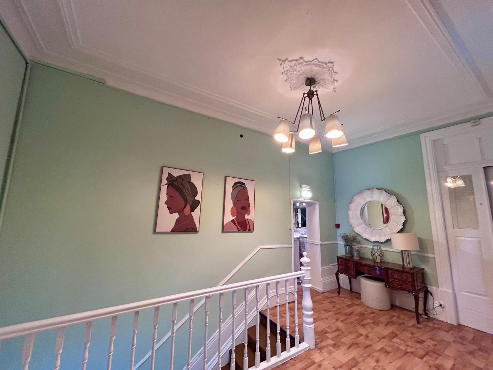 Monte Sinai Guest House Порту Экстерьер фото